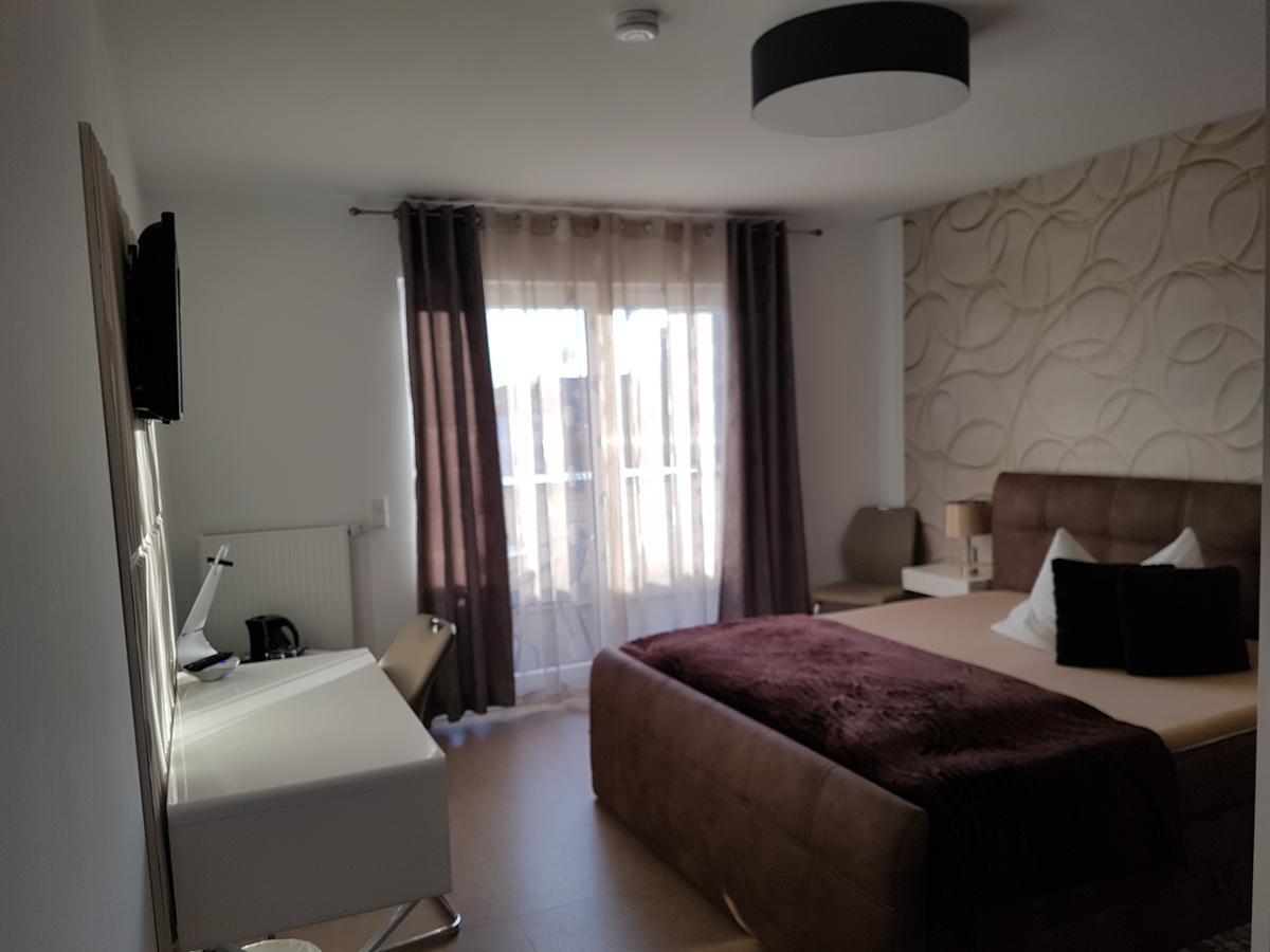 Aparthotel Magnolia Oberursel Zewnętrze zdjęcie